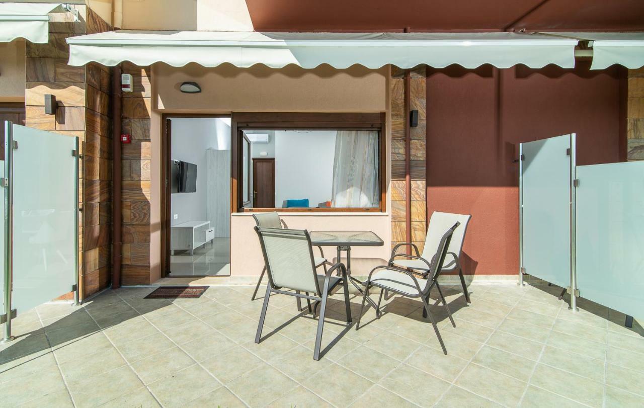 Apartment Luxury Marianna Neos Marmaras